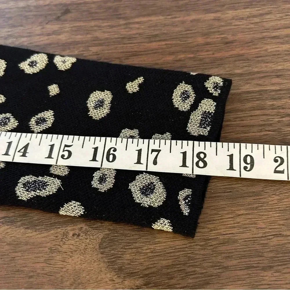 525 Women's Jacquard Cutout Mockneck Top  M - Picture 10 of 10